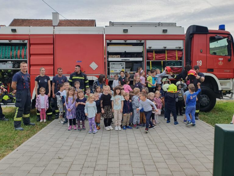 Projekt “Mali Vatrogasci” u skupini Kružići