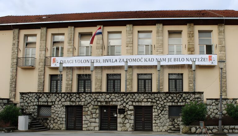 Zabilježimo ponosno i slikama potresno i srčano razdoblje zajedništva!