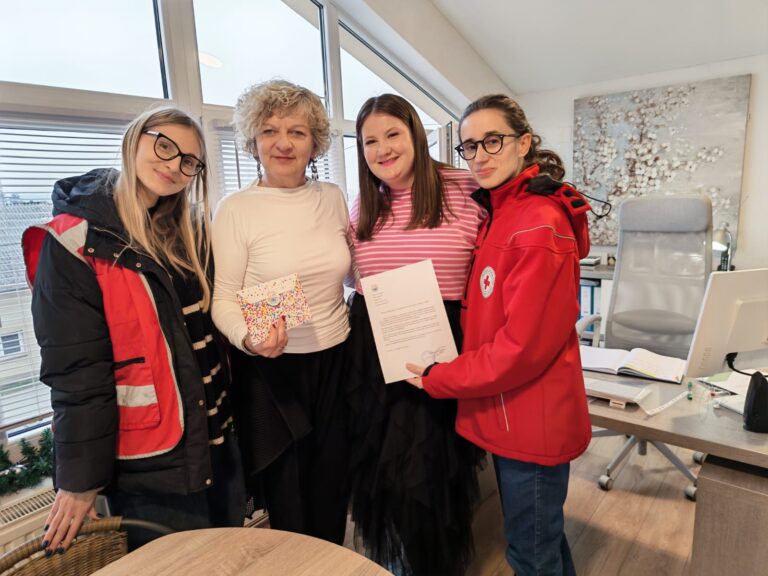 Donacija petrinjskom Crvenom križu