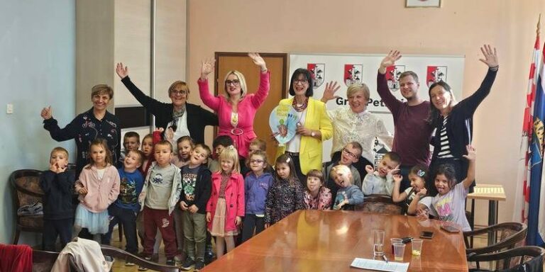 Kornjačice posjetile gradonačelnicu Grada Petrinje